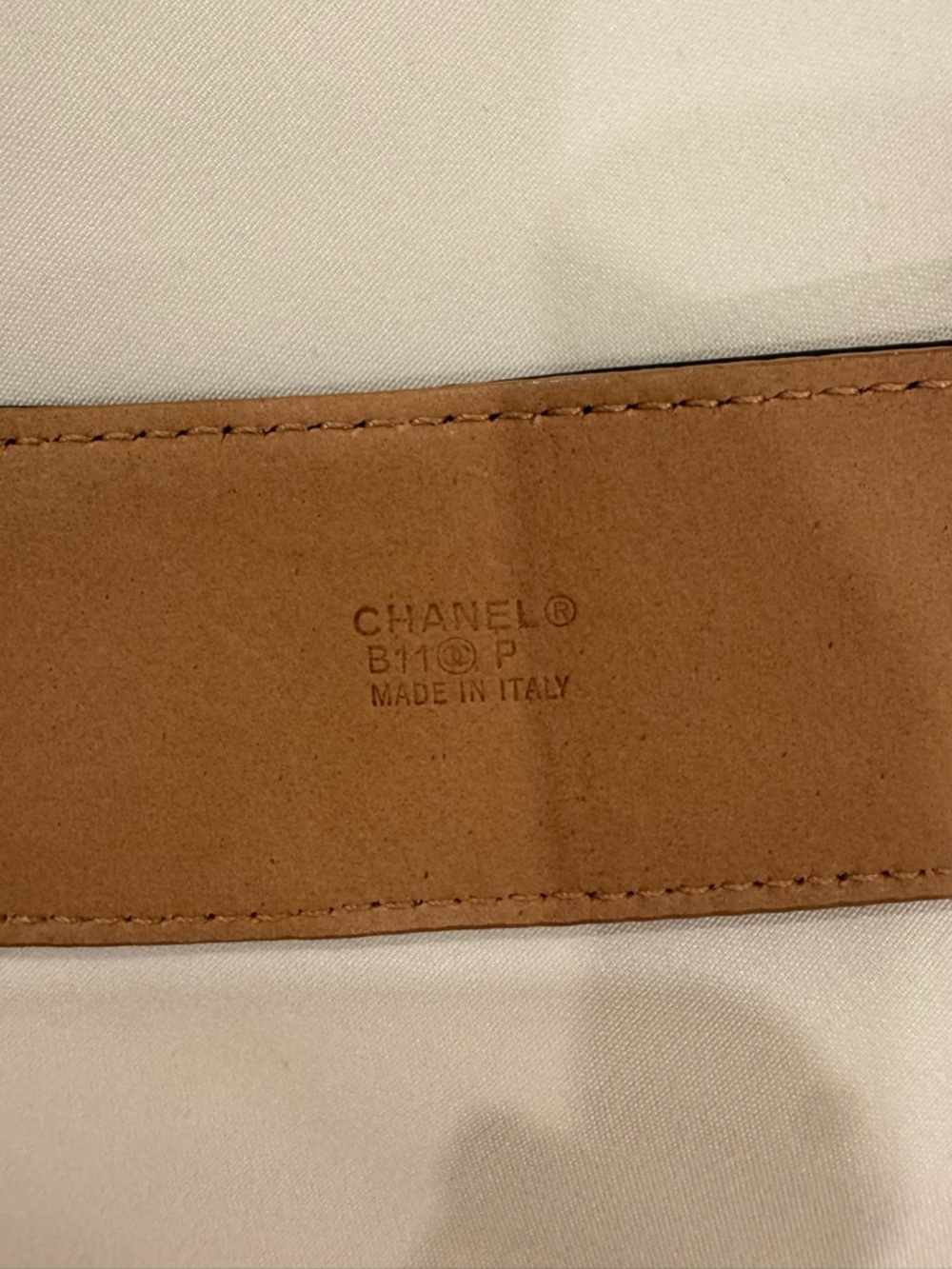 CHANEL Tan Leather Waist Belt with Embossed Logo - Picture 3 of 6